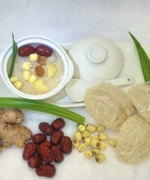 Tổ yến chưng tươi là gì? Những ai nên sử dụng mỗi tuần?