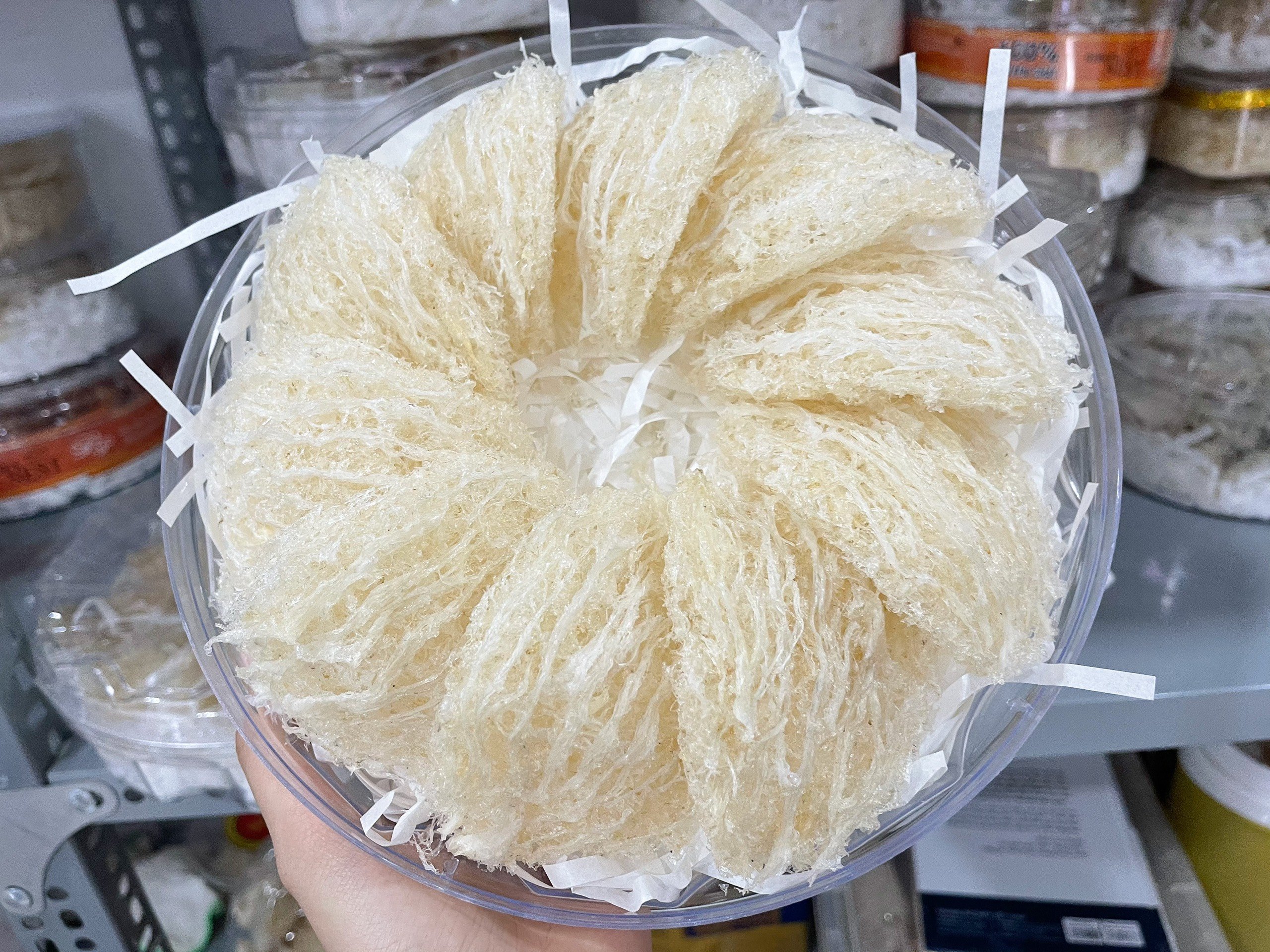 Yến thô và yến tinh chế