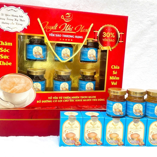 hộp yến chưng đông trùng hạ thảo