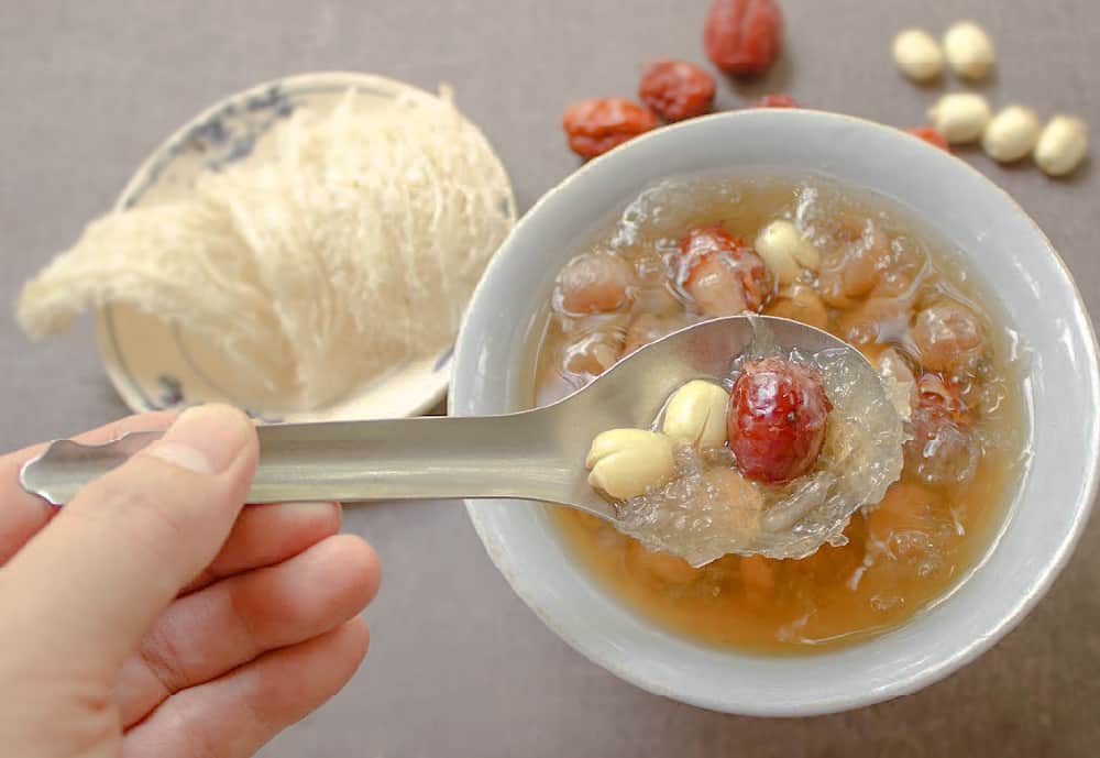 Yến chưng nóng